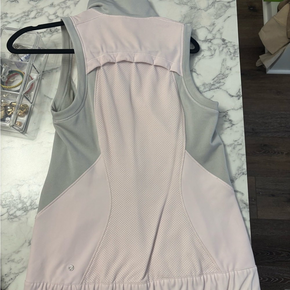Lululemon Pink and Gray vest size 8